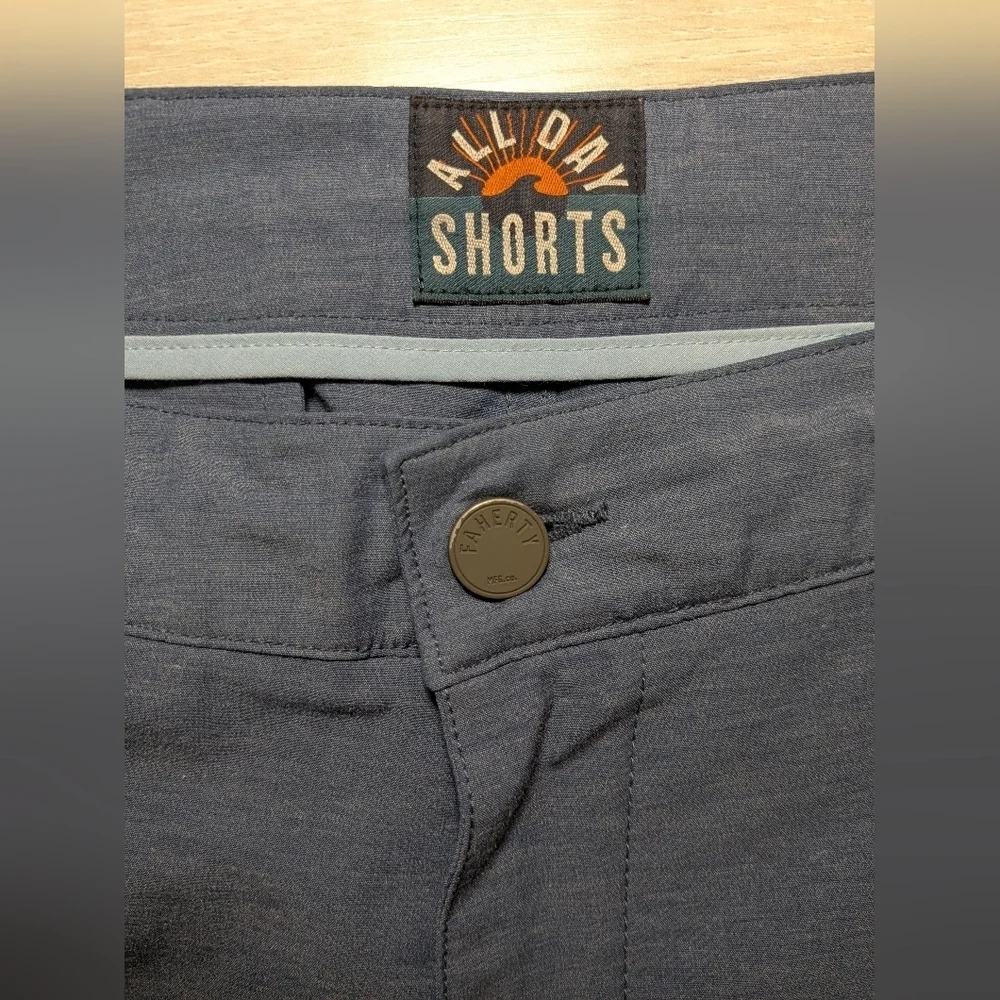 Faherty Blue Tailored Relaxed Straight Leg Drawstring All Day Shorts 9